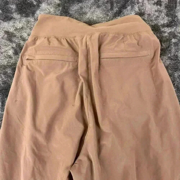Athleta High-Rise Cardiff Pants Cuffed Pleated Belted Women's 10 Brown Pockets - Picture 10 of 12